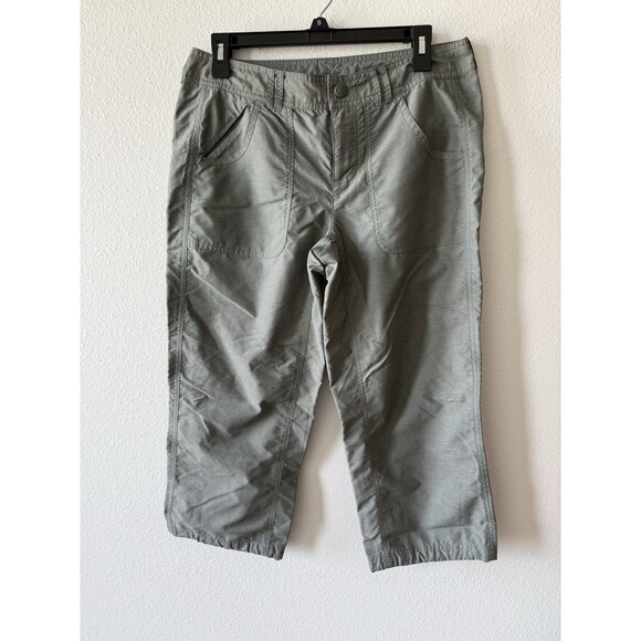 THE NORTH FACE Hiking Gray Nylon Sz 6 Featherweight Cargo Capri Pants Pockets - Picture 1 of 8